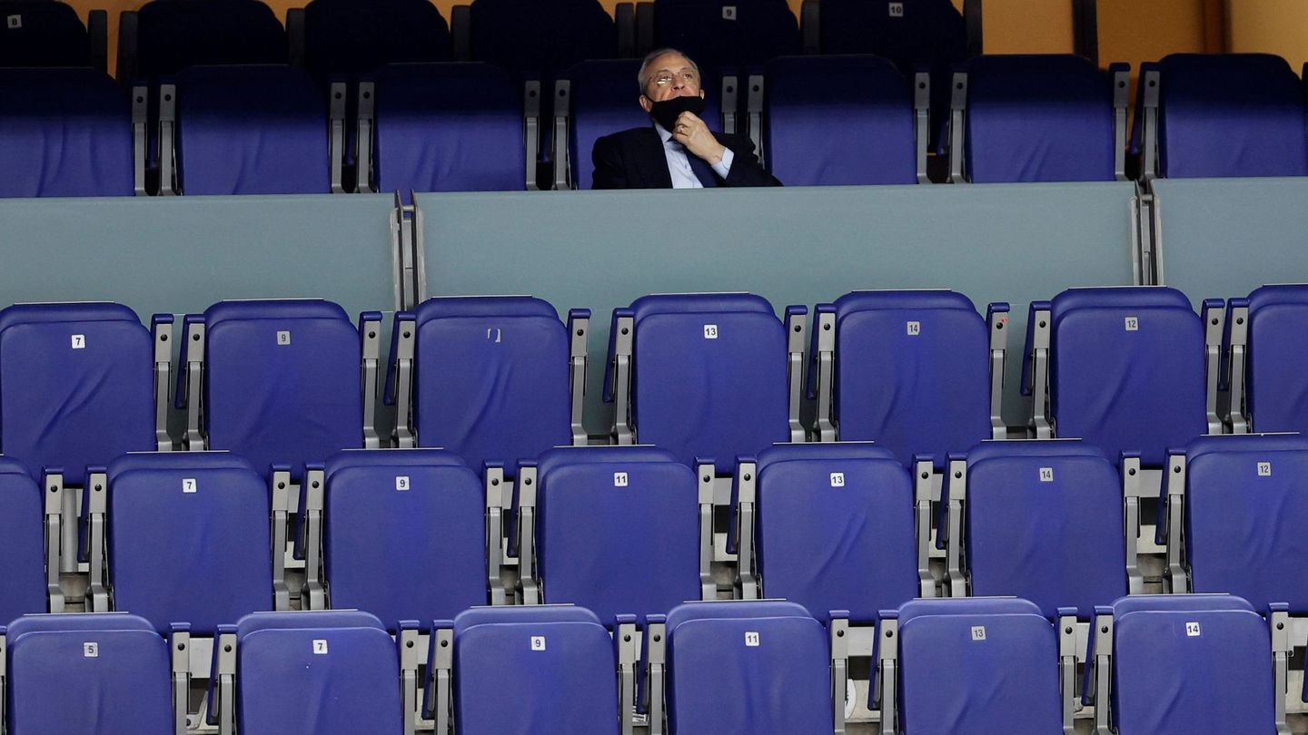 Florentino Pérez, durante un Real Madrid-Barcelona el pasado mes de diciembre. (EFE)