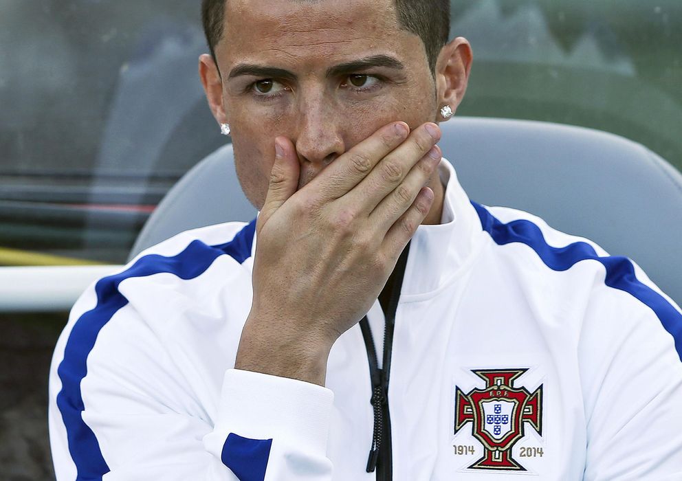 Foto: Cristiano Ronaldo, en un partido con Portugal (Efe).