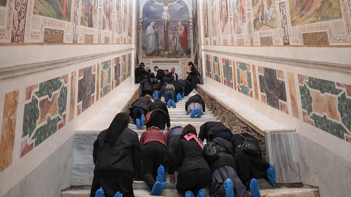 ¿Subió realmente Jesús de Nazaret los 28 escalones de la 'Santa Scala' de Roma?