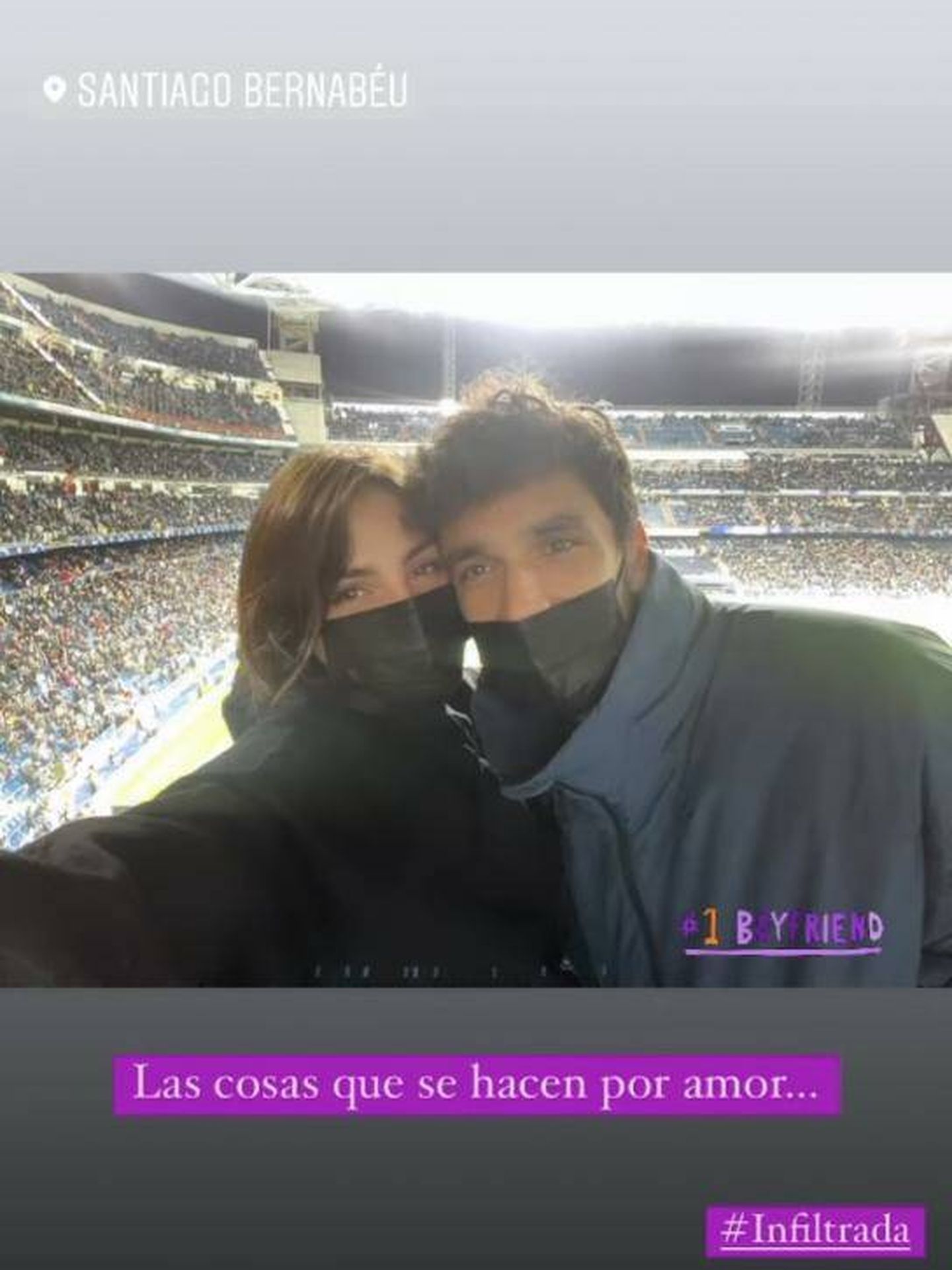 Andrea y Ale, en el Santiago Bernabéu. (Instagram @andreaduro)