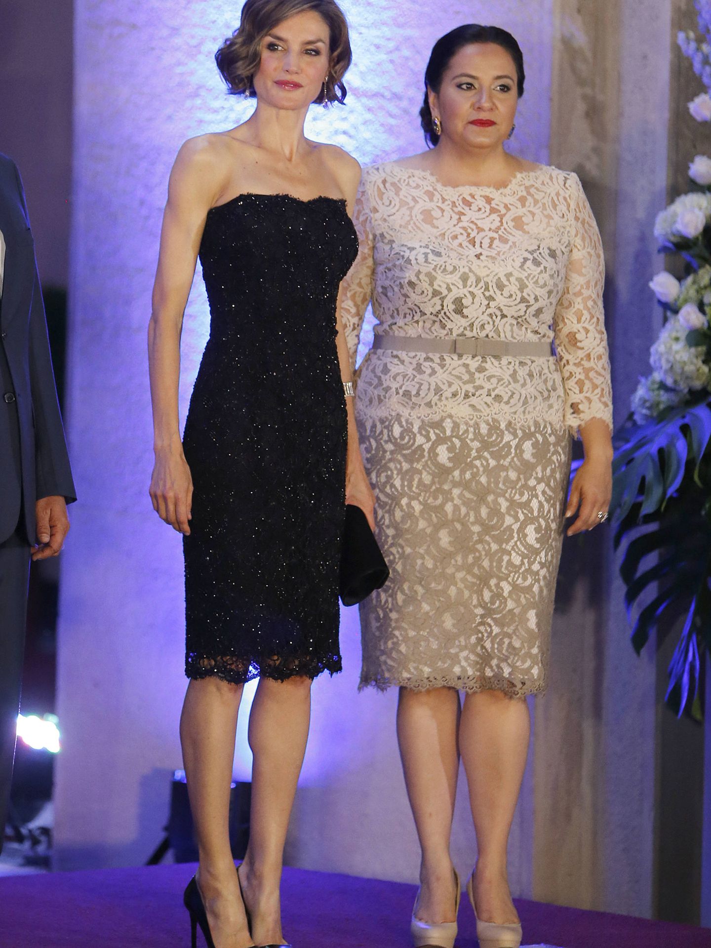 Letizia, con la primera dama de Honduras, en 2015. (Gtres)