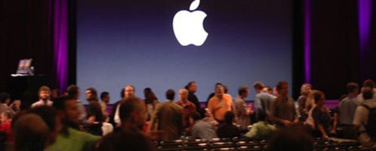 Foto: Decepción Apple: la compañía se desploma en bolsa pese a ganar un 54% más