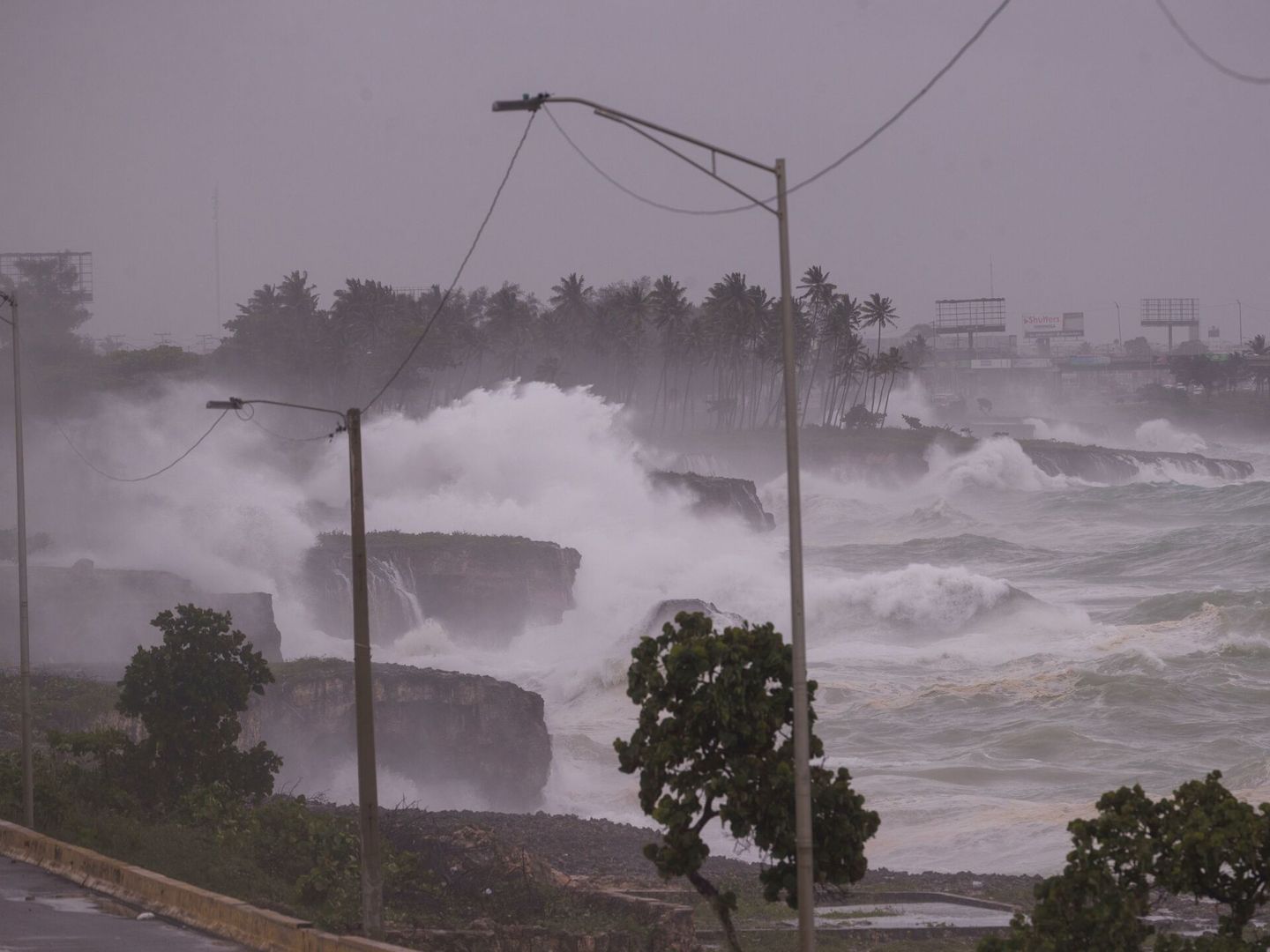 Los fenómenos extremos como los huracanes también provocarán  migración climática según aumente su intensidad. (EFE)