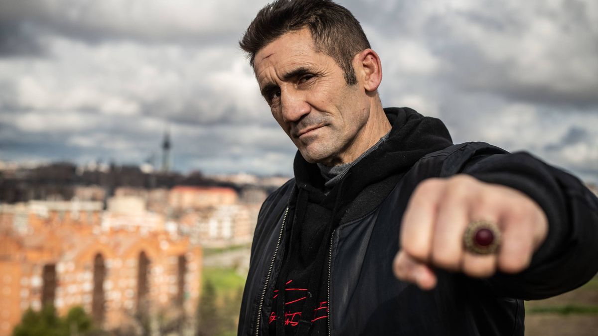 El exboxeador Poli Díaz, en libertad tras pasar un mes en prisión