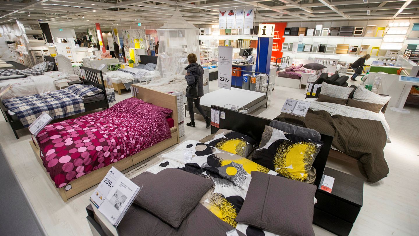 Interior de una tienda de Ikea (Reuters/Yves Herman)
