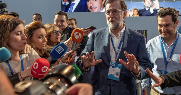 Foto: El presidente del Gobierno, Mariano Rajoy, ofrece declaraciones en la Convención Nacional del PP. (EFE)