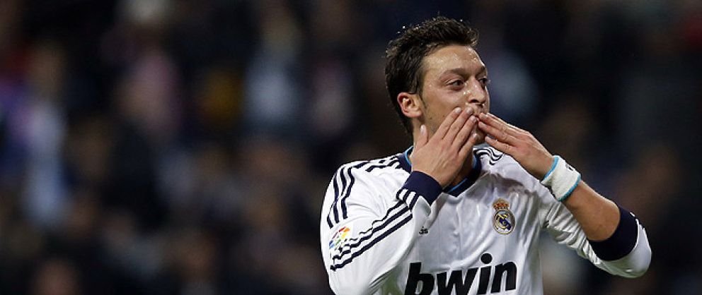Foto: Özil, el talento que no se ve una temporada más al lado del rigor y la exigencia de Mourinho