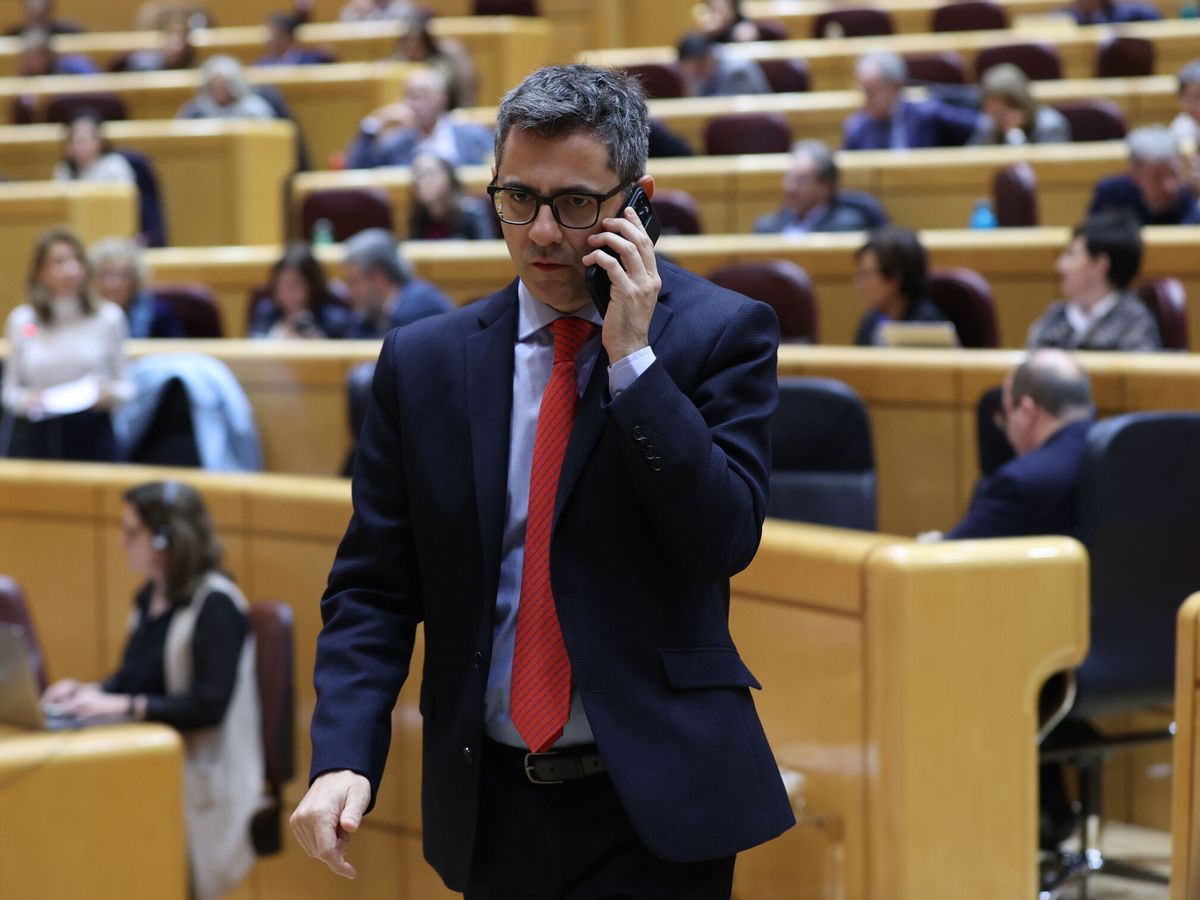Foto: El ministro de Presidencia, Félix Bolaños, en el Senado. (EFE/Kiko Huesca)