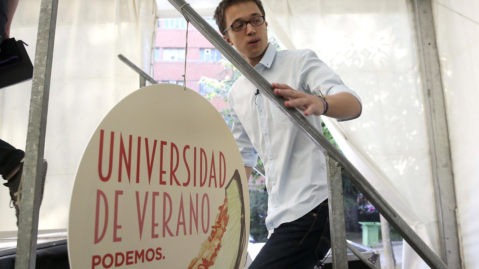 Foto: Íñigo Errejón durante la inauguración de la Universidad de Verano de Podemos. (EFE)
