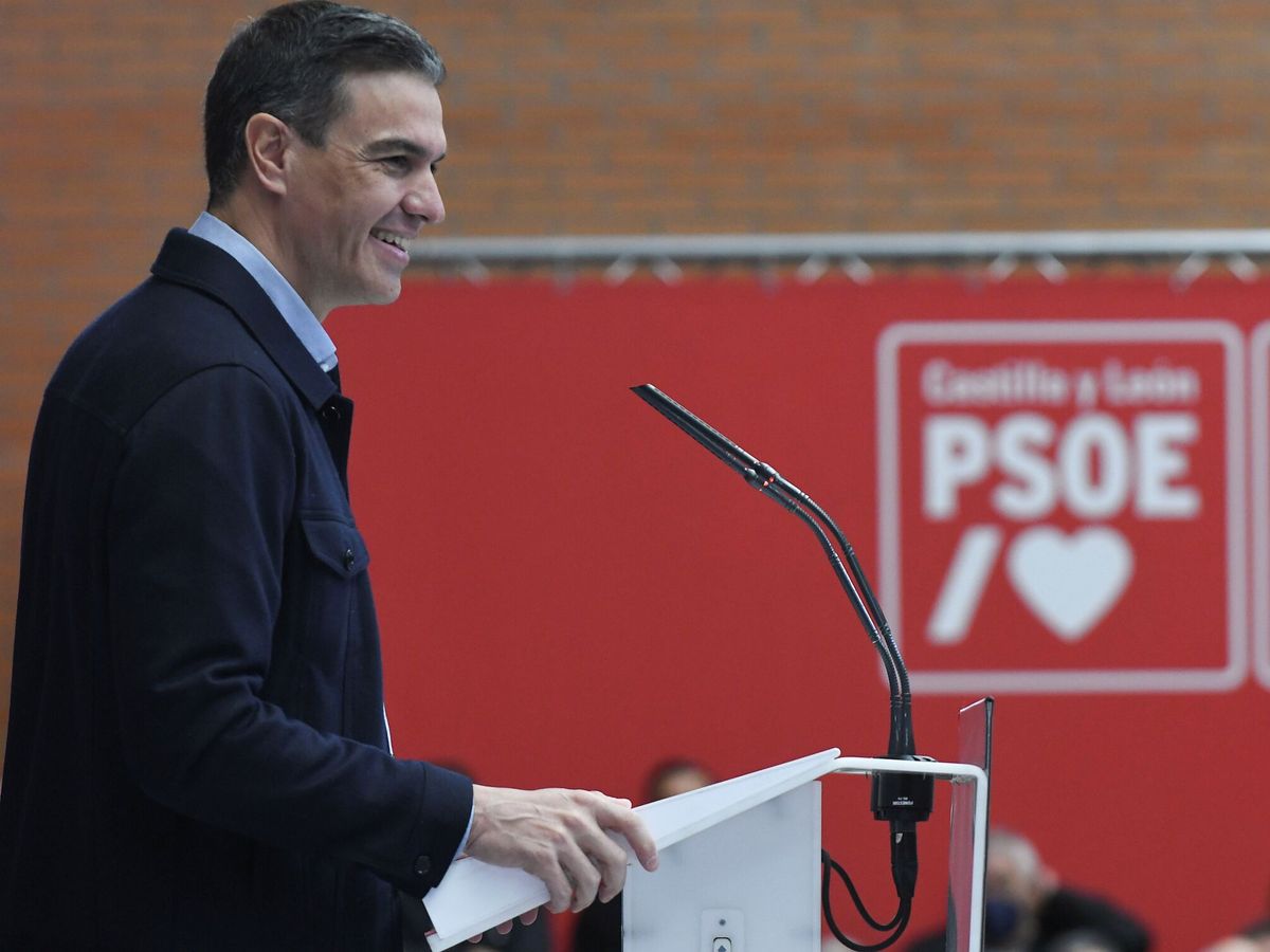 Foto: Sánchez en un acto electoral del PSOE. (EFE/J. Casares)