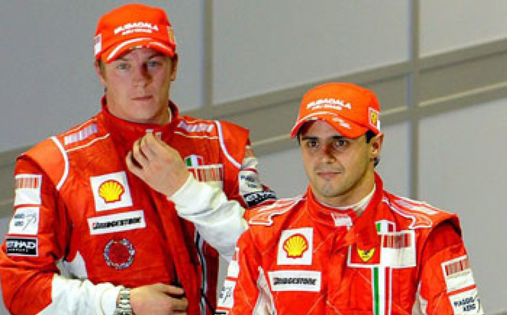 Foto: Raikkonen y Massa, a una carrera de ser la peor pareja en la historia de Ferrari