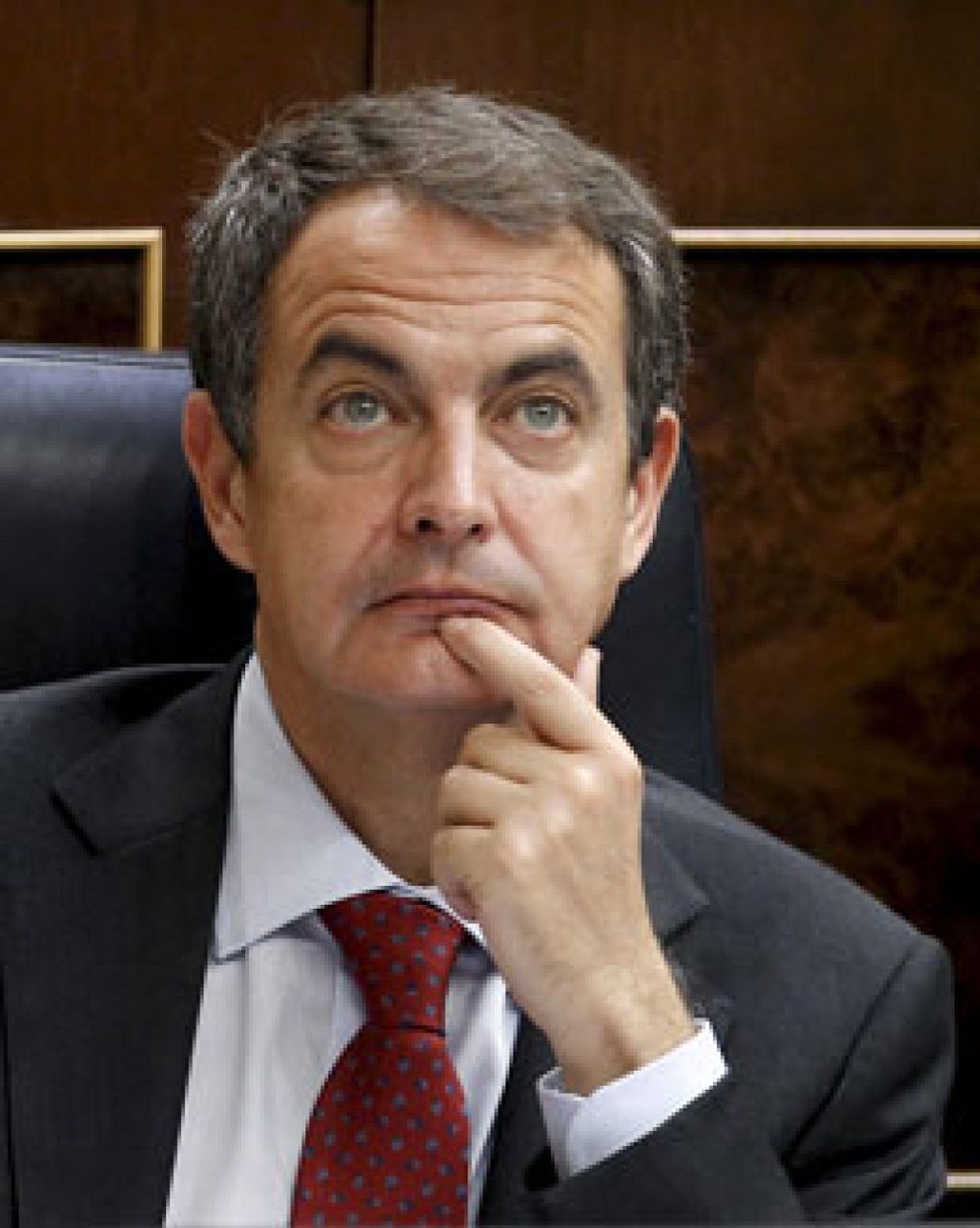 Foto: Zapatero asegura que su política económica "va a dar frutos"
