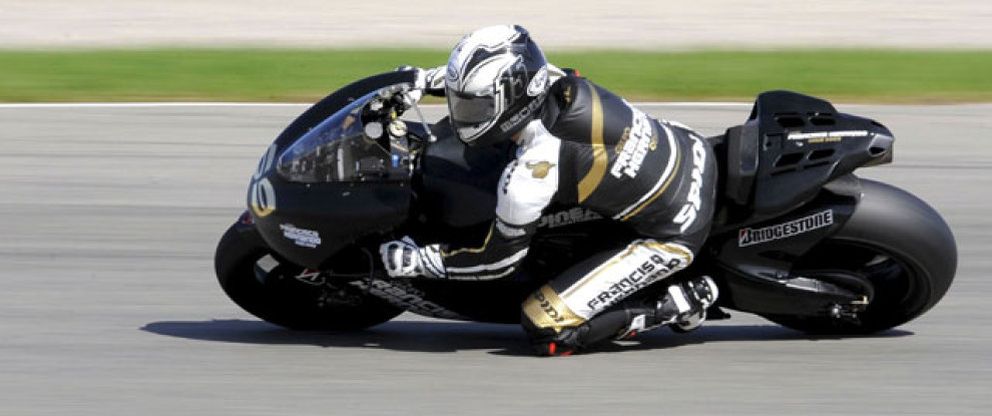 Foto: Gibernau protagoniza el estreno de MotoGP 2009