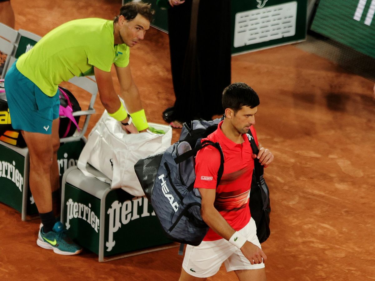 Foto: Djokovic, tras perder contra Nadal. (Reuters/Pascal Rossignol)