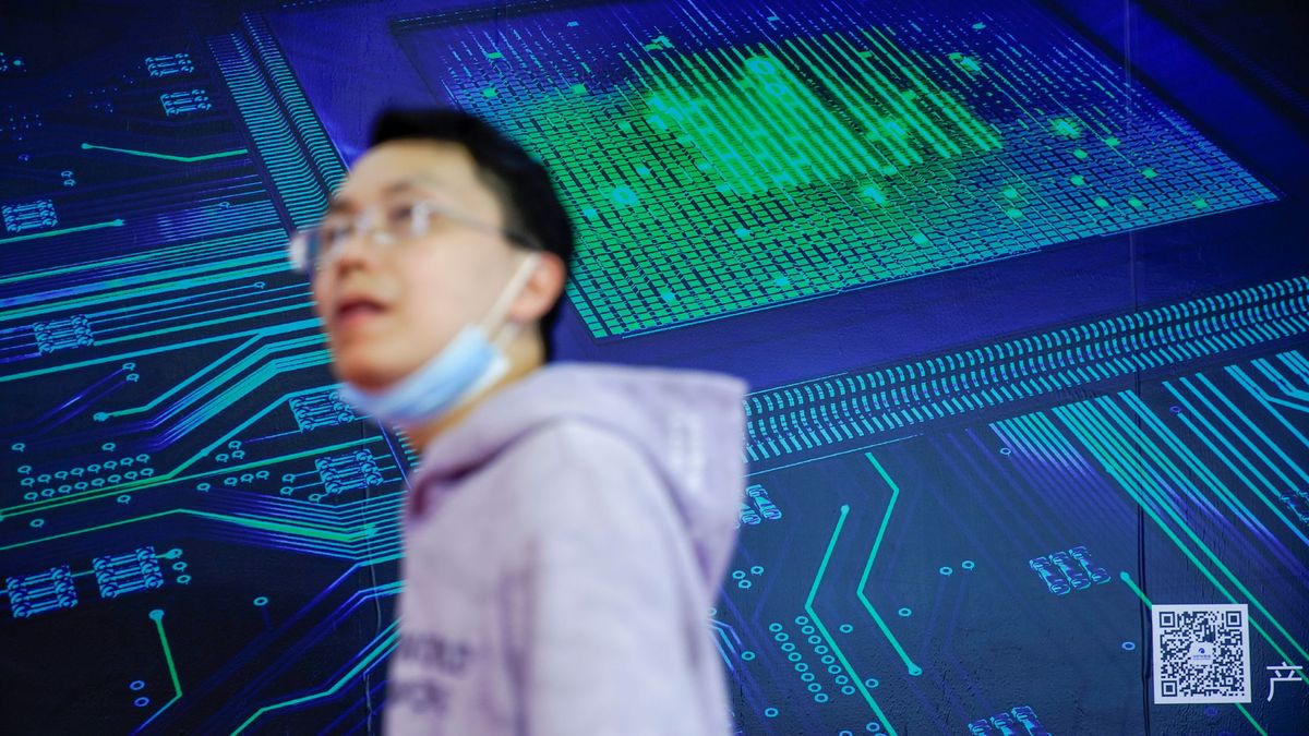 El Gran Juego de los microchips que enfrenta a China, Taiwán y Corea del Sur