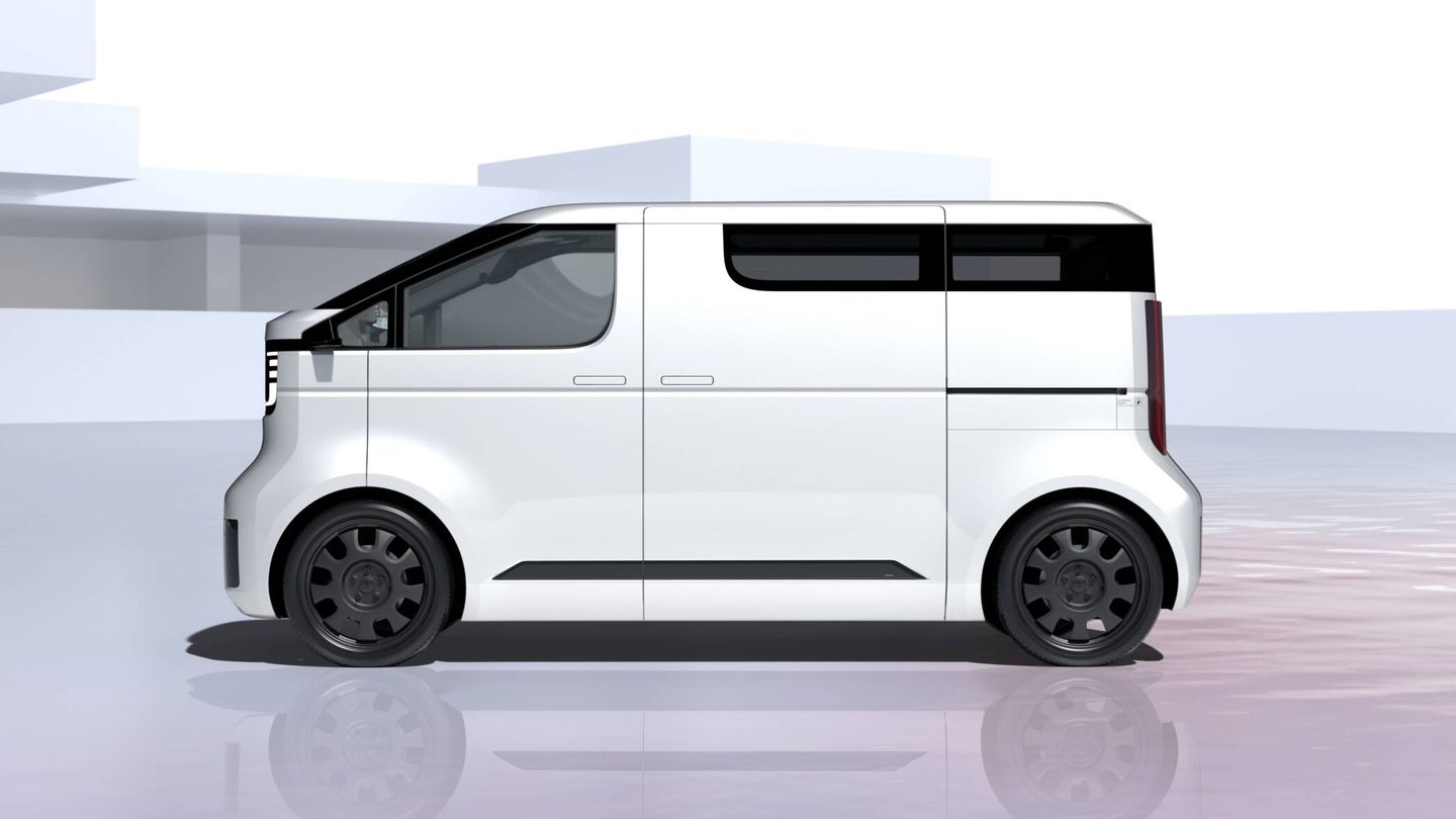 El Toyota Kayoibako Concept avanza ideas sobre un futuro vehículo eléctrico multiuso.