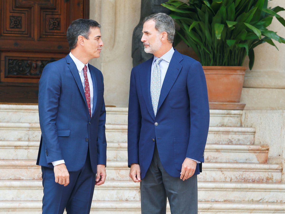 Foto: Pedro Sánchez y Felipe VI, el año pasado en Marivent. (Reuters)