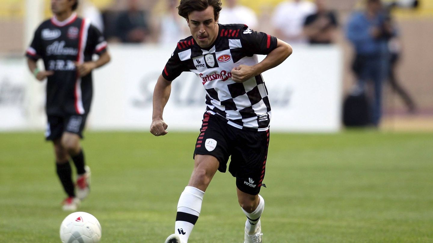 Alonso, durante un partido benéfico disputado en 2011. (EFE/Valdrin Xhemaj)