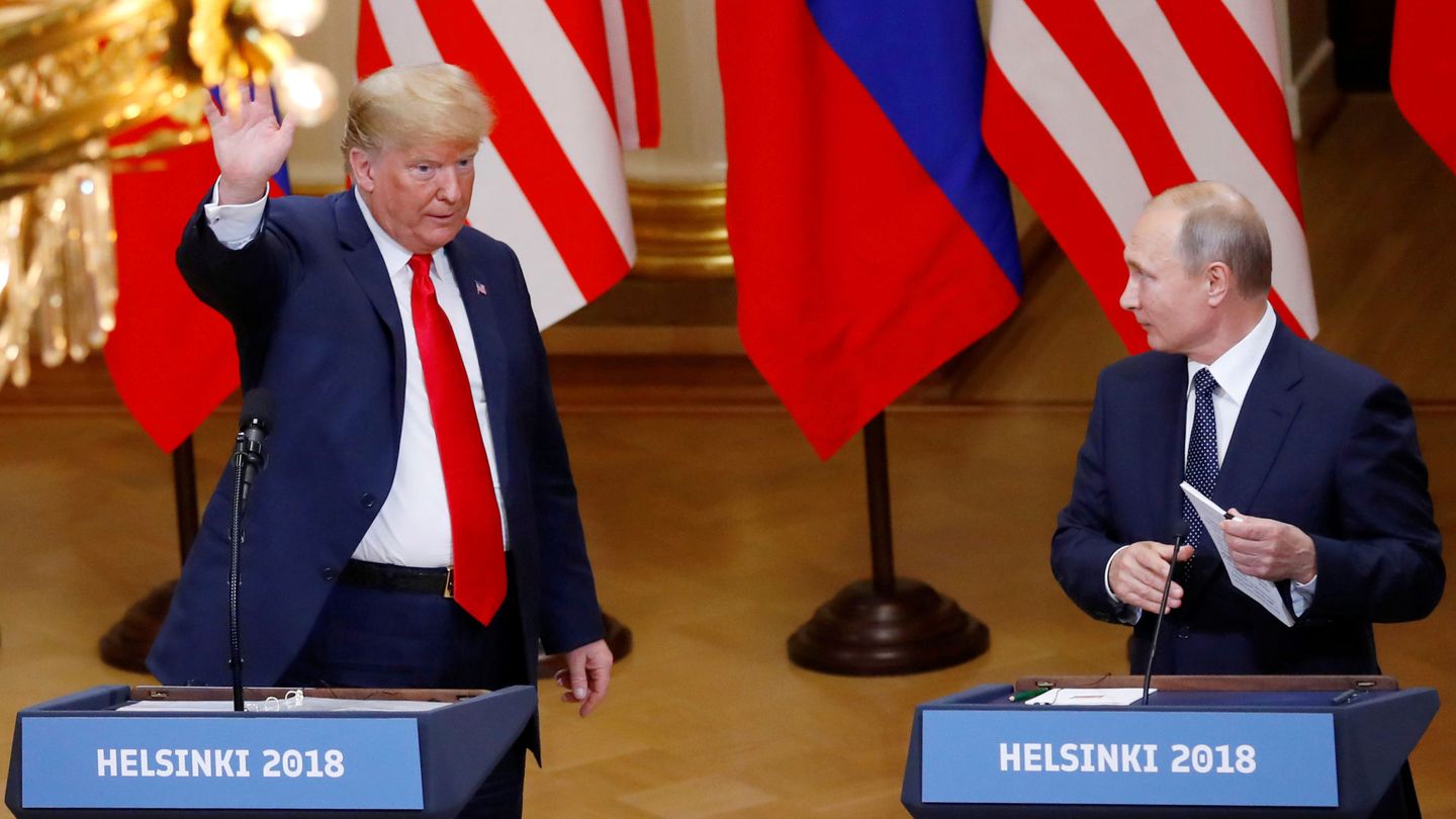 Donald Trump y Vladimir Putin, en una imagen de archivo. (EFE)