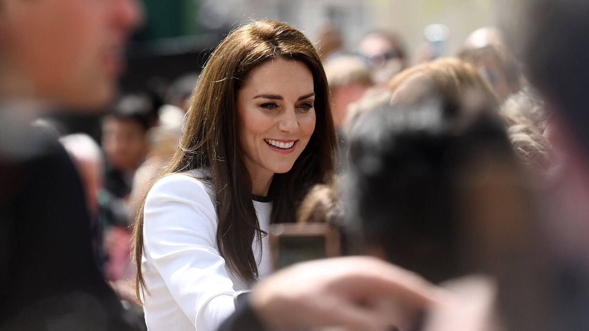 La sorpresa del primer look de Kate Middleton para la coronación de Carlos III: zapatos compartidos con Letizia
