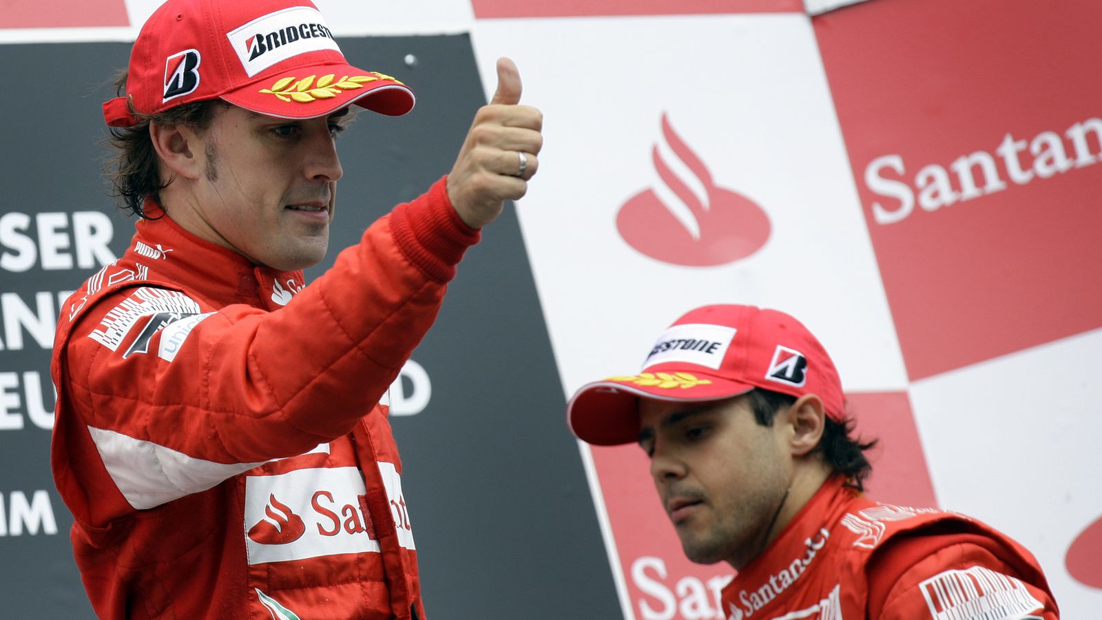 Foto: Alonso y Massa en el podio del GP de Alemania de 2010.
