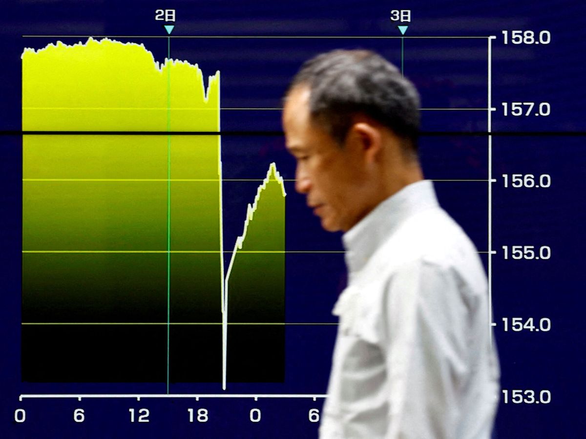 Foto: Aumento del tipo de cambio del yen japonés (Reuters/Issei Kato)