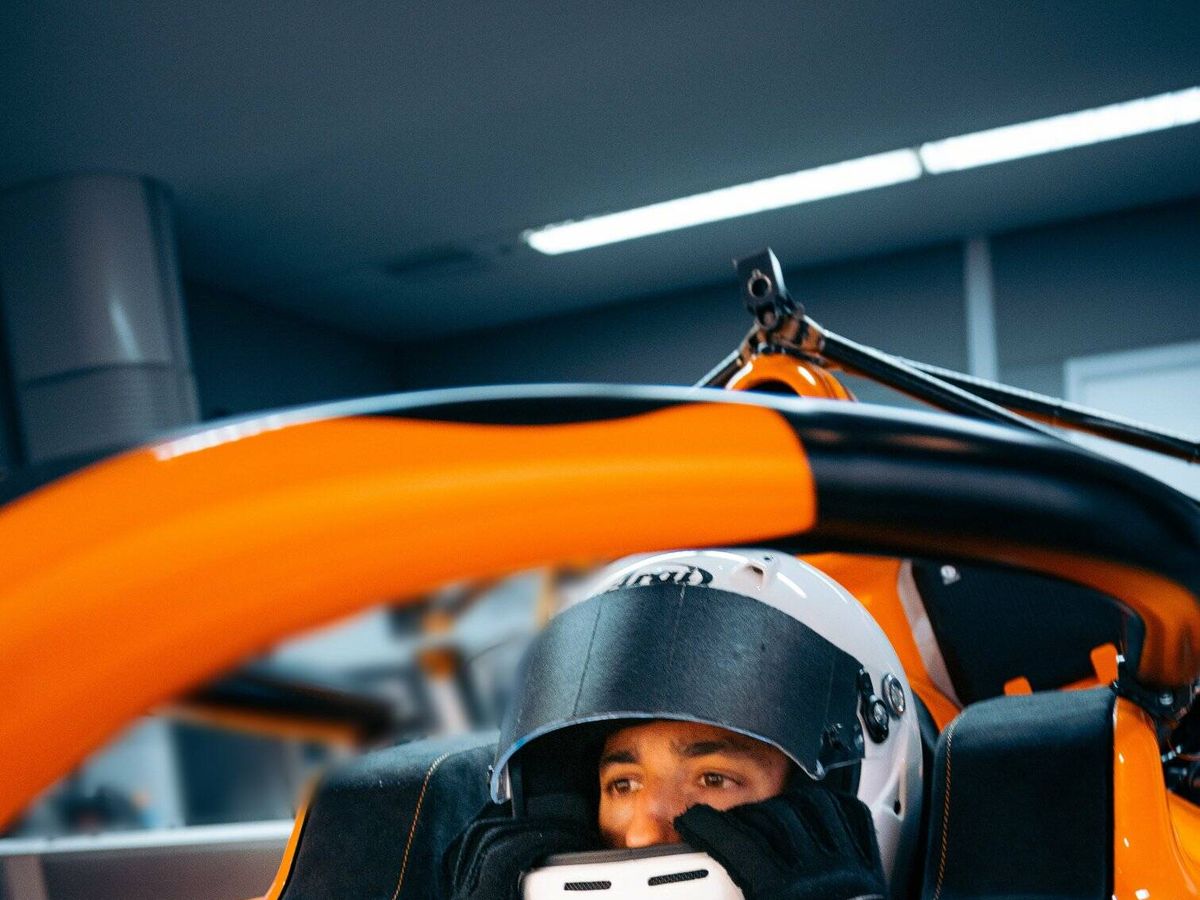 Foto: Ricciardo, en el simulador de McLaren (Mclaren F1)