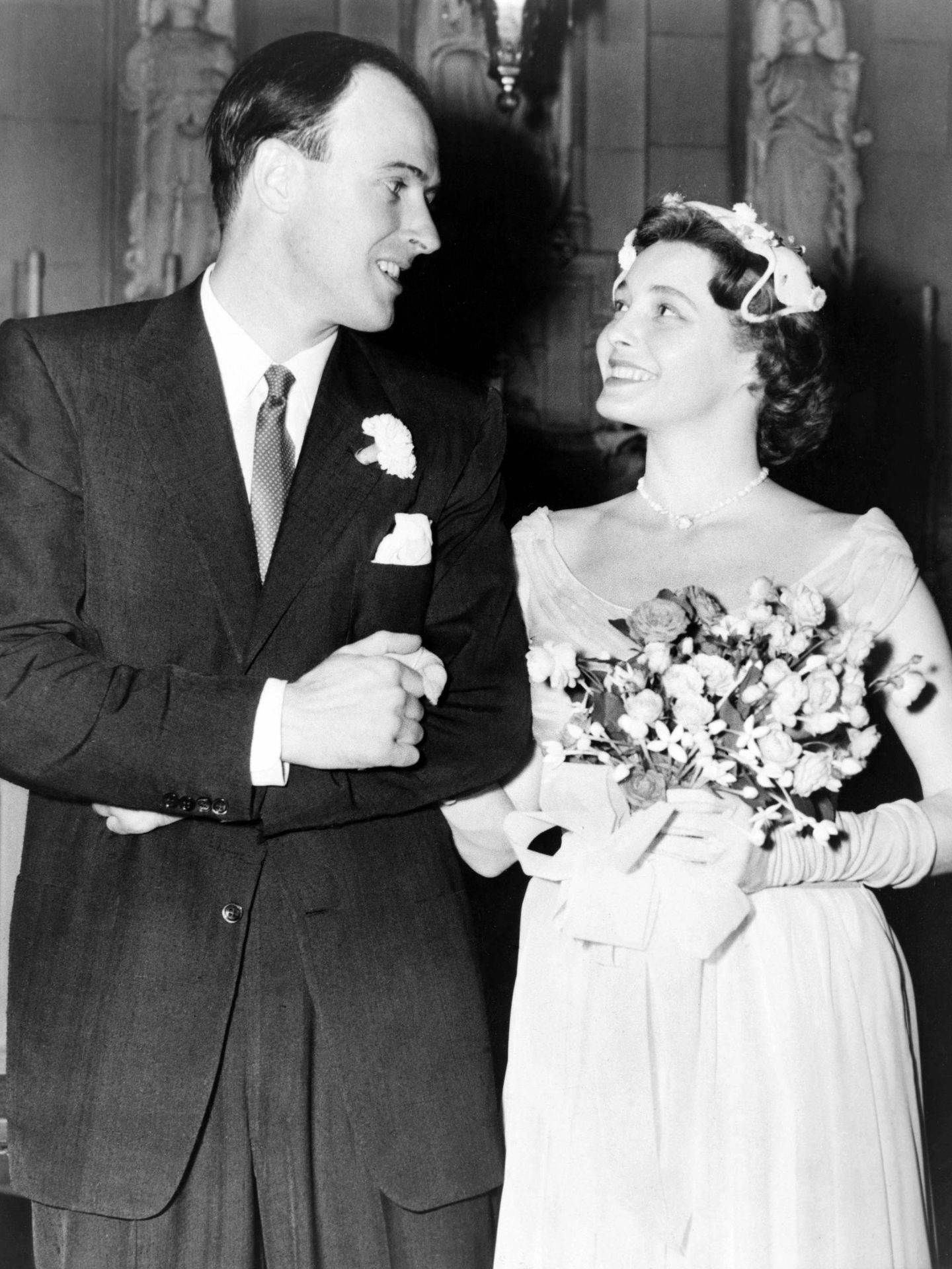  Roald Dahl y Patricia Neal, en su boda.(CP)