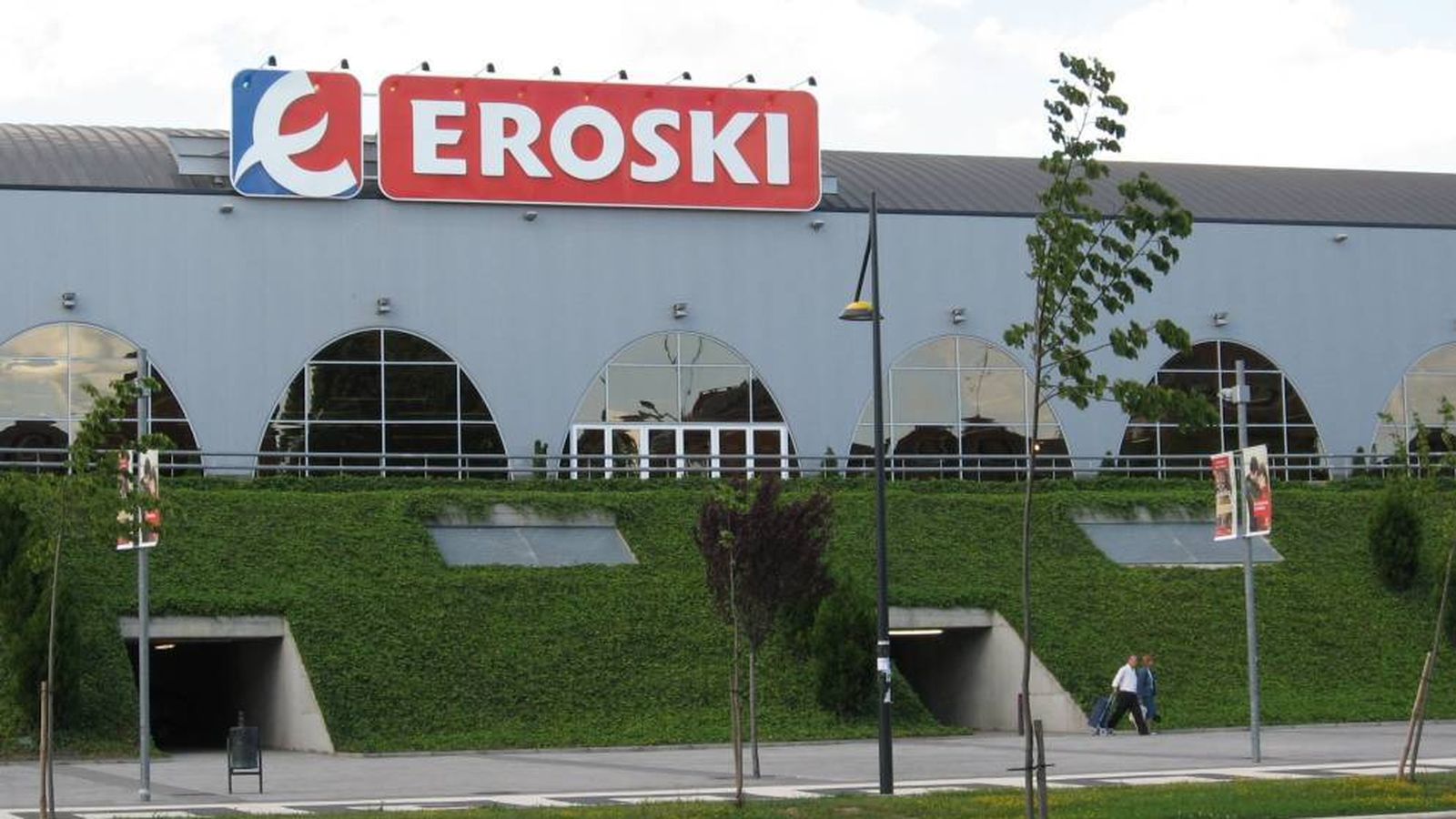 Foto: Centro Comercial Eroski en Vitoria.