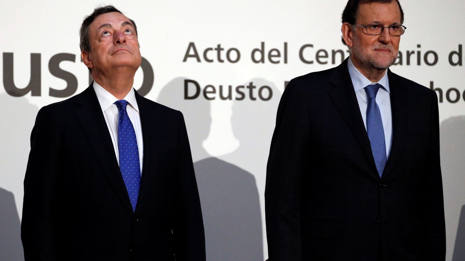 Foto: El presidente del Banco Central Europeo, Mario Draghi, junto al presidente del Gobierno español, Mariano Rajoy. (Reuters)