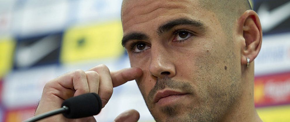 Foto: Valdés manda un mensaje de ánimo a Casillas: "Espero ver a Iker de nuevo bajo los palos"