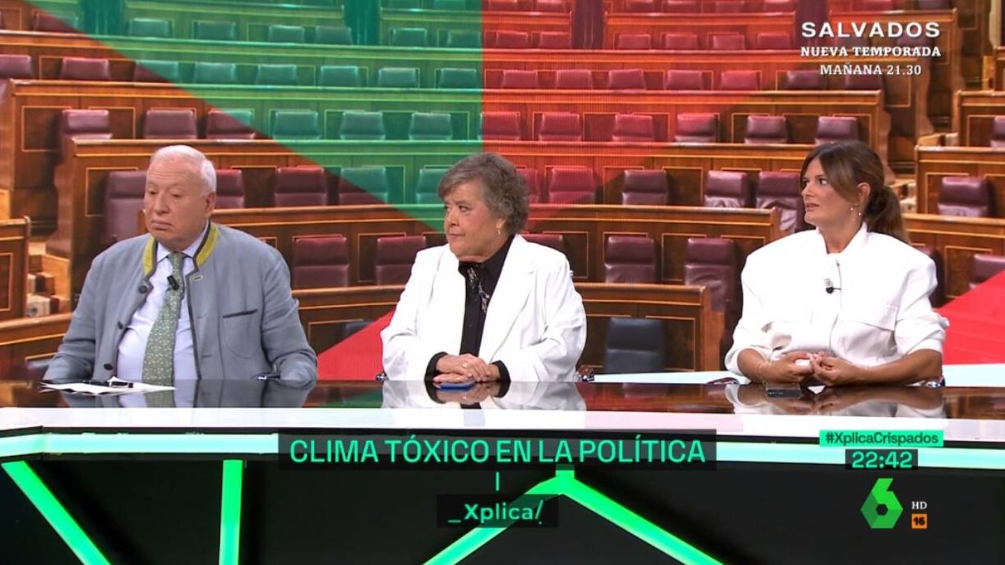José Manuel García-Margallo, Cristina Almeida y Pilar Gómez en 'La Sexta Xplica'. (Atresmedia)