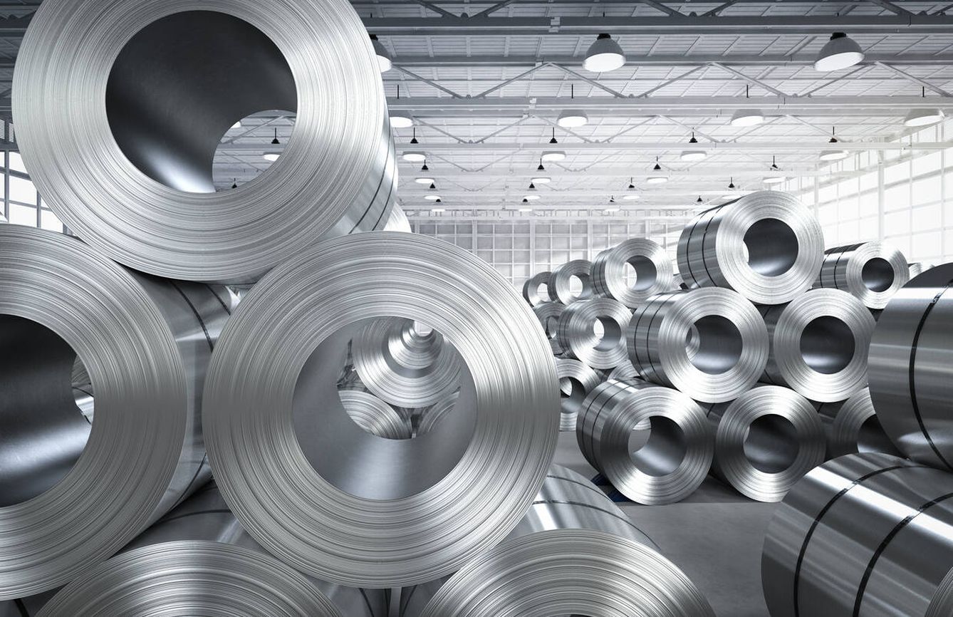 La disponibilidad de algunas materias primas, como el aluminio, tiene una gran repercusión. (iStock)