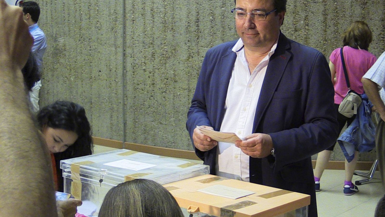 Foto: El presidente de la Junta de Extremadura, Guillermo Fernández Vara (EFE)