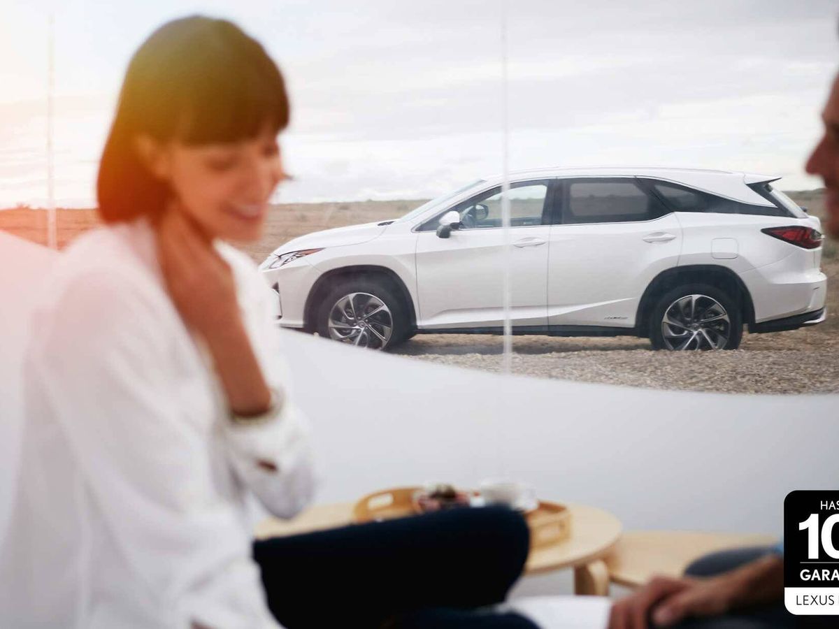 Foto: El cliente de Lexus cada vez que pasa una revisión en un servicio oficial verá su garantía ampliada en un año o 15.000 km. 