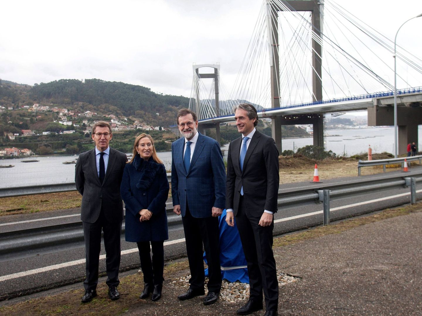 Mariano Rajoy, durante la inauguración de la ampliación del puente de Rande. (EFE)