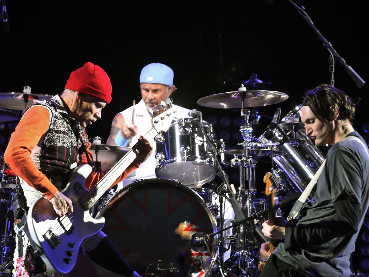 Durante ~ Enmarañarse igual Cambio de guitarrista en Red Hot Chili Peppers: vuelve John Frusciante