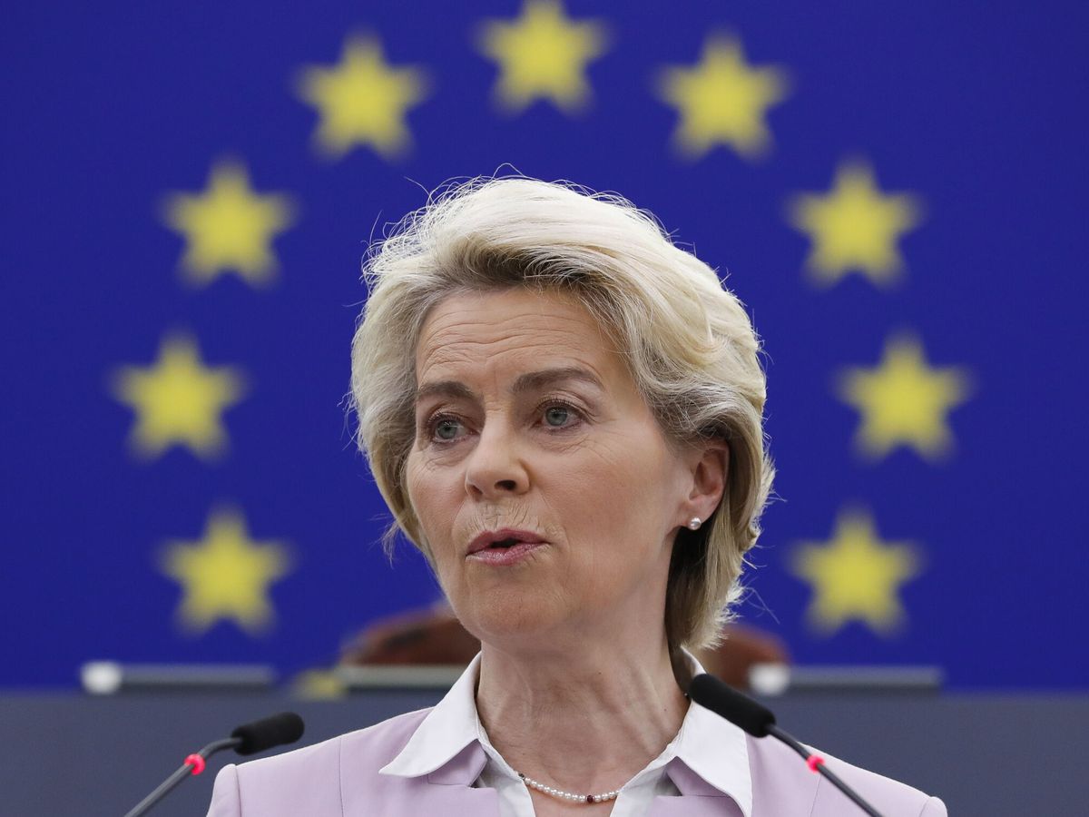 Foto: La presidenta de la Comisión Europea, Ursula von der Leyen. (EFE/Julien Warnand)
