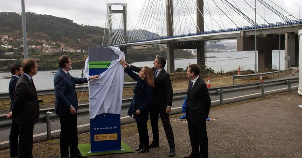 Foto: Mariano Rajoy, durante la inauguración de la ampliación del puente de Rande. (EFE)