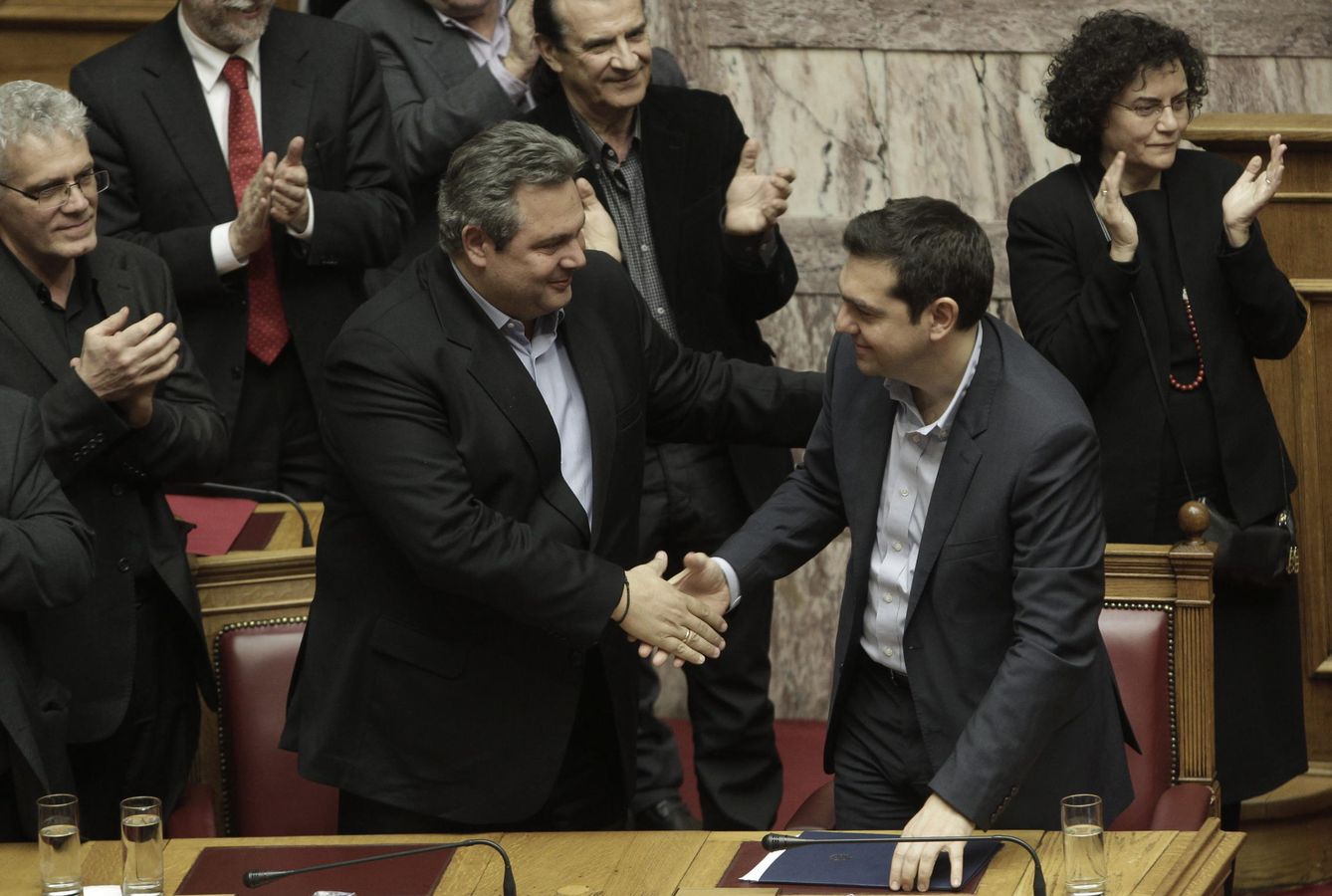 Kammenos felicita a Tsipras tras la formación del Gobierno (Efe).