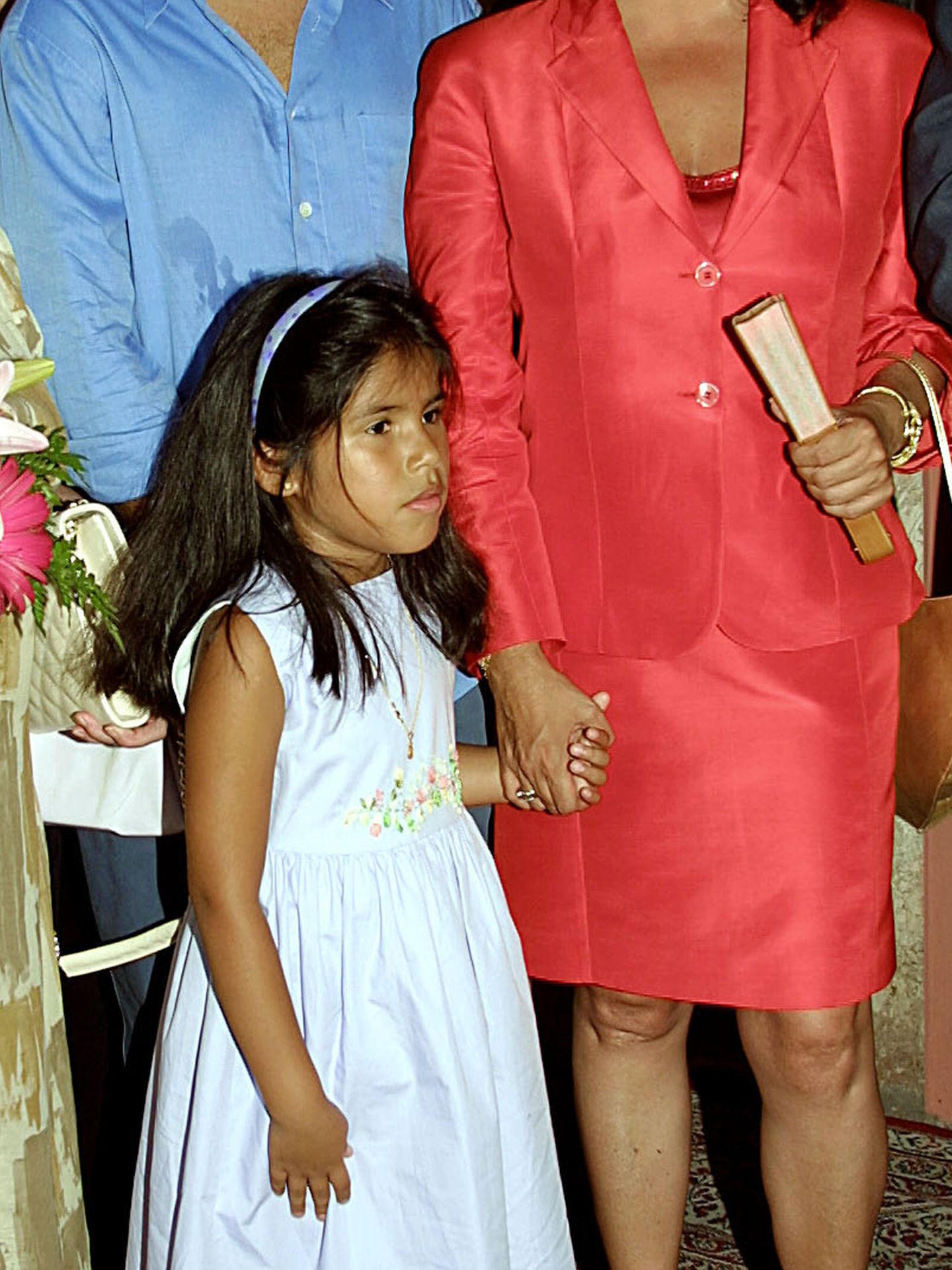 Isabel pantoja junto a su hija chabelita en un homenaje a la tonadillera en sevilla