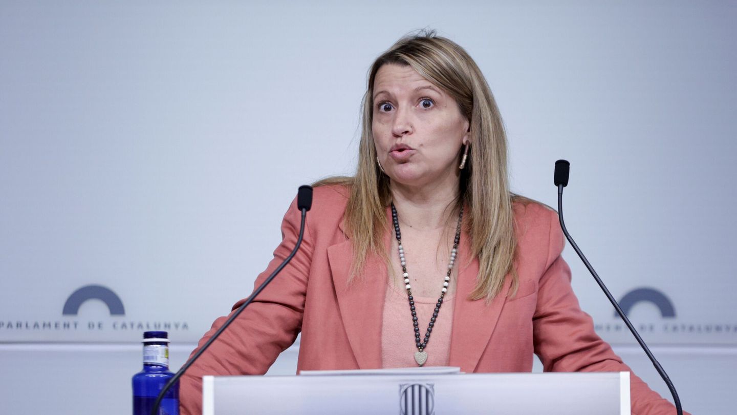 Eva Parera, en el Parlament en 2022. (EFE/Enric Fontcuberta)