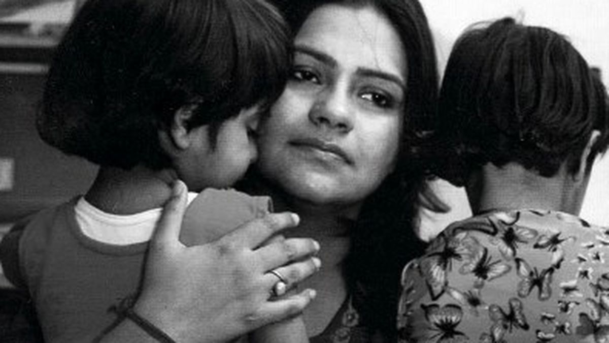 Cuatro heroínas indias contra el aborto selectivo, las violaciones y el ácido