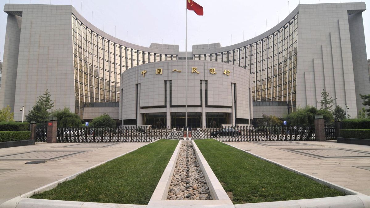 China realiza un recorte récord hasta el 2,95% en tasa de préstamos a bancos