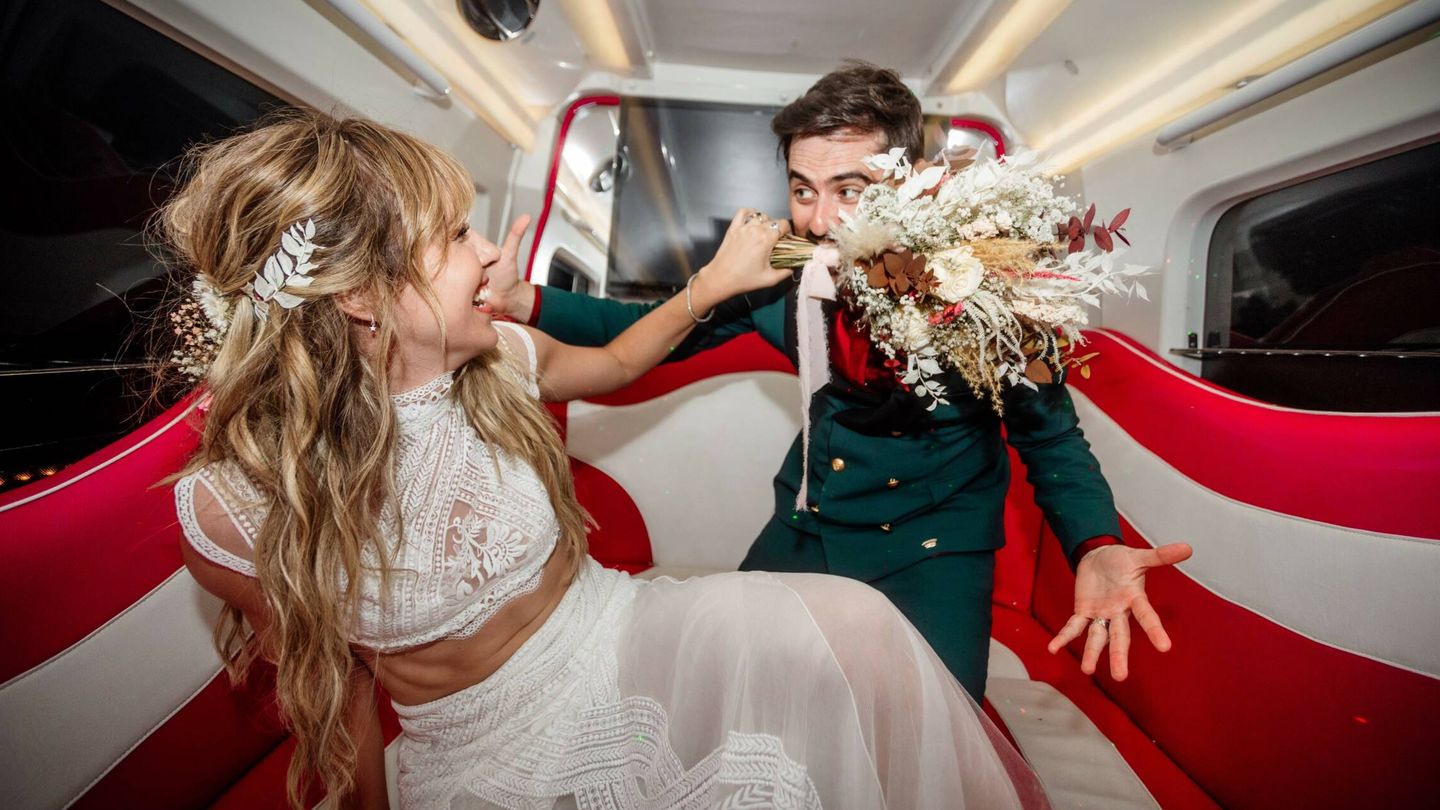Andrea Guasch y Rosco, el día de su boda. (Fotos: Pablo Álvarez/@pabloalvarezfashion)