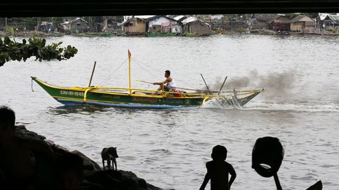 ¿Mar de China? El pescador filipino que retó a la armada más grande del mundo desde su barca de madera 