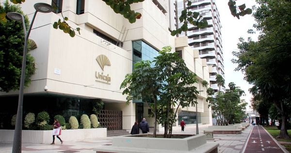 Foto: Sede de Unicaja Banco.