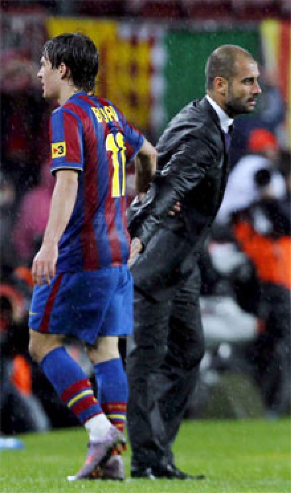 Foto: Guardiola tiene que agachar la cabeza con Bojan