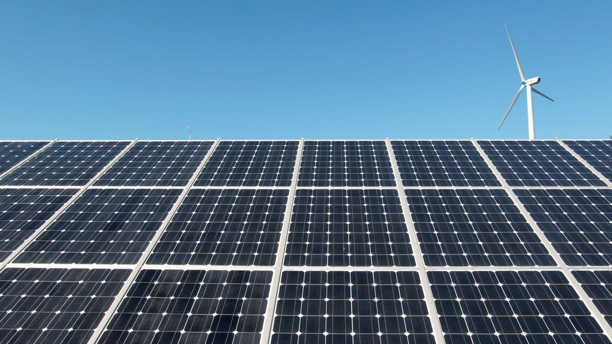 Solarpack se dispara hasta un 43% y aúpa al resto del sector renovable en bolsa