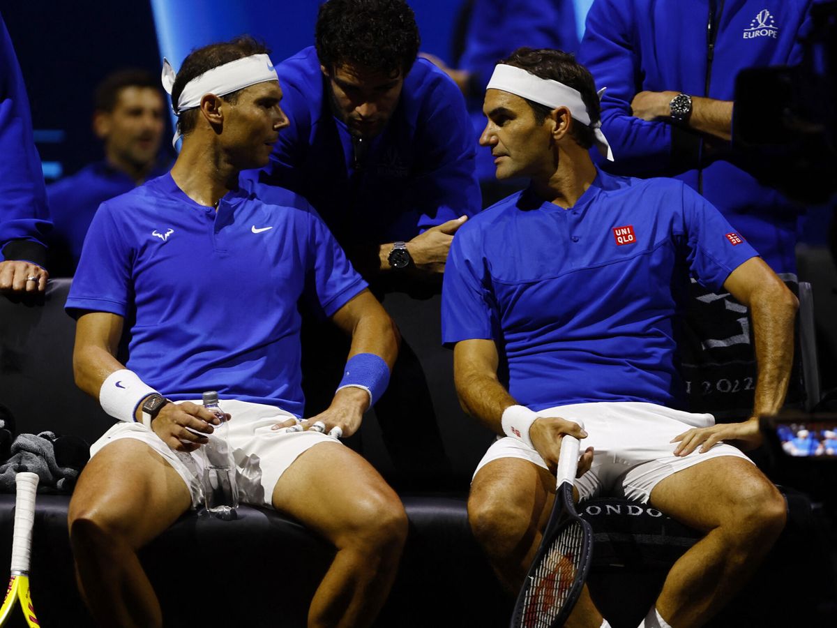 Foto: Roger Federer y Rafael Nadal, durante la Laver Cup. (Reuters/Andrew Boyers).